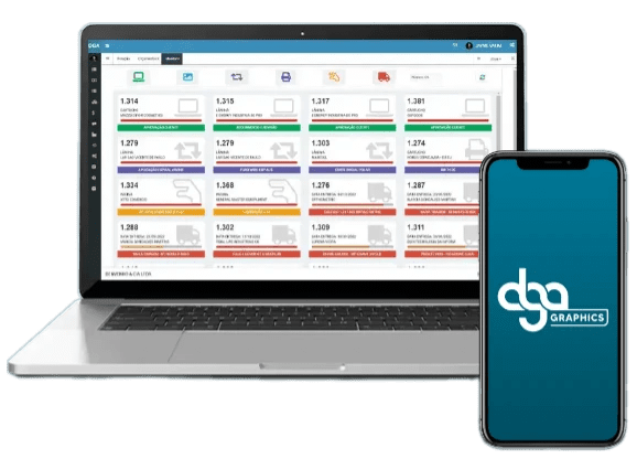 notebook e computador exibindo na tela o erp dga graphics
